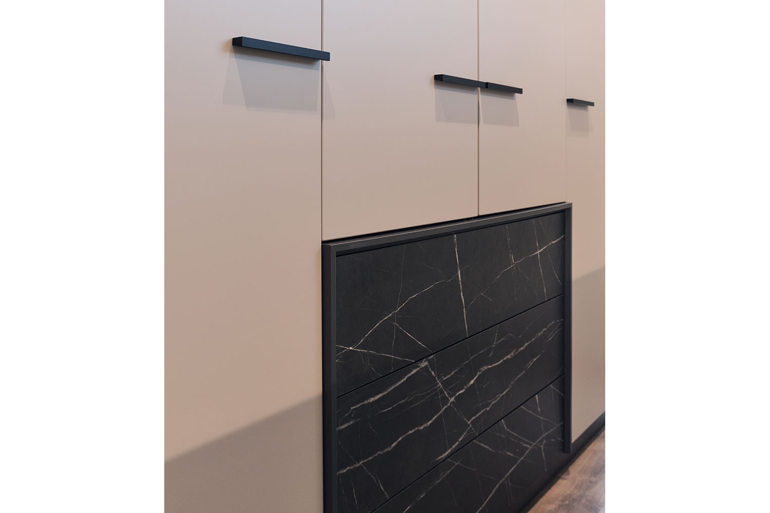 Шкафы платяные - изображение №7 "Шкаф Милагро для одежды"  на www.Angstrem-mebel.ru